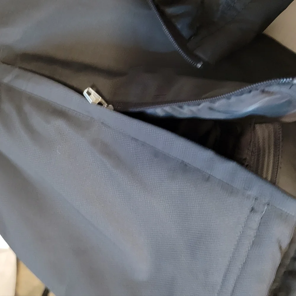 LI-NING CBA Chinese Basketball Association Warmup Pants - Picture 10 of 13